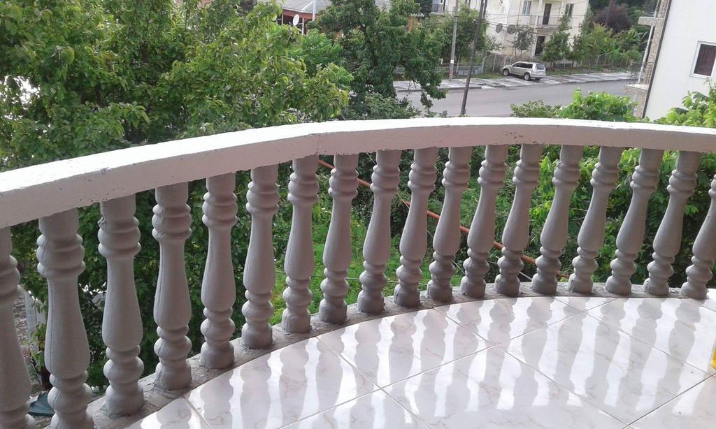 Guest House "Sulo" Kobuleti ภายนอก รูปภาพ